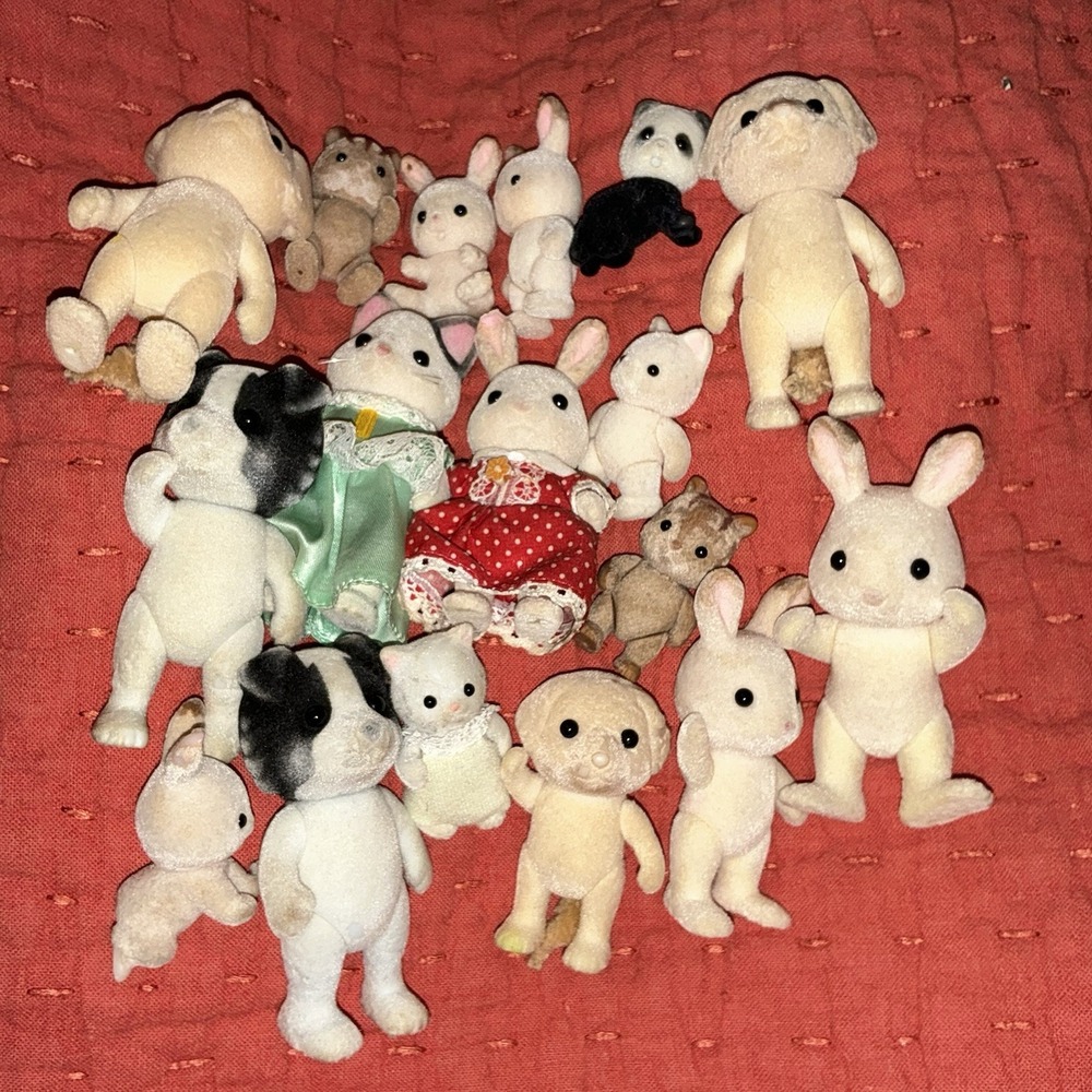 Sylvanian Families‎ Baby Collection Bulk Lot Of 17 Clothes Bunny Cat Dog Panda
